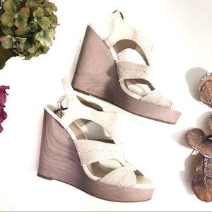 Lucky brand wedges